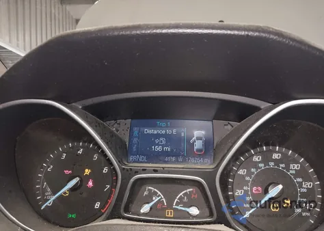 2014 Ford Focus Se from USA, damaged, VIN 1FADP3F2XEL117958